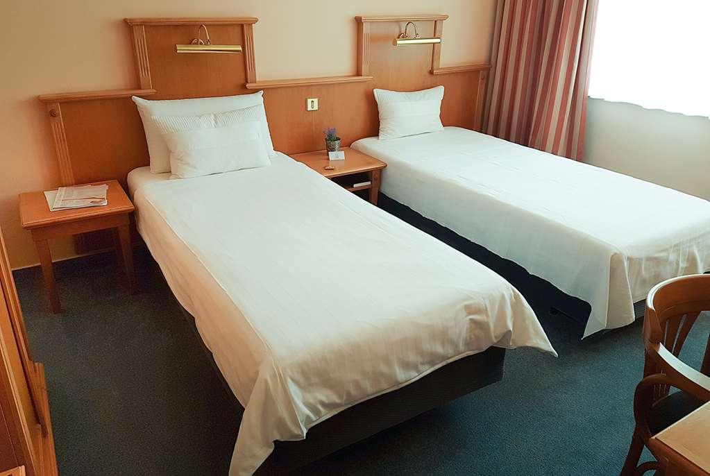 Arthotel Ana Fleur พาเดอร์บอร์น ห้อง รูปภาพ