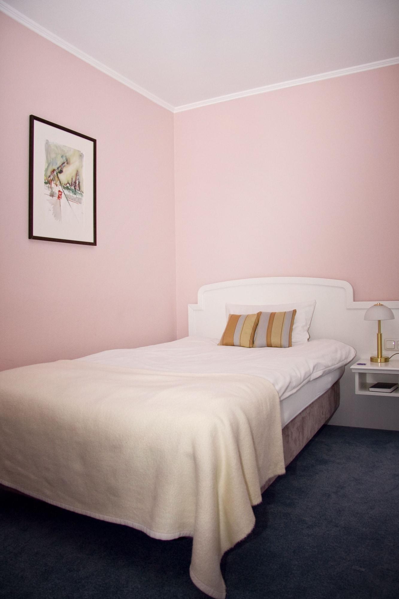 Arthotel Ana Fleur พาเดอร์บอร์น ภายนอก รูปภาพ